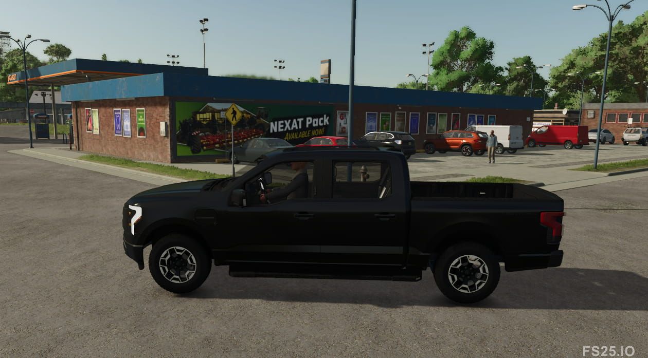 Photos of 2022 Ford F150 Lightning 4
