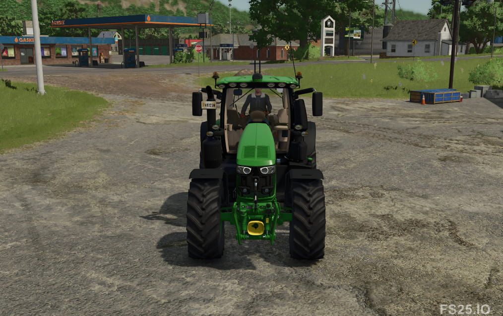Photos of John Deere 6R 1