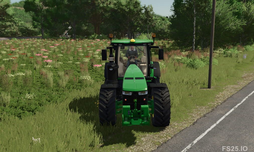 Photos of John Deere 8R 3