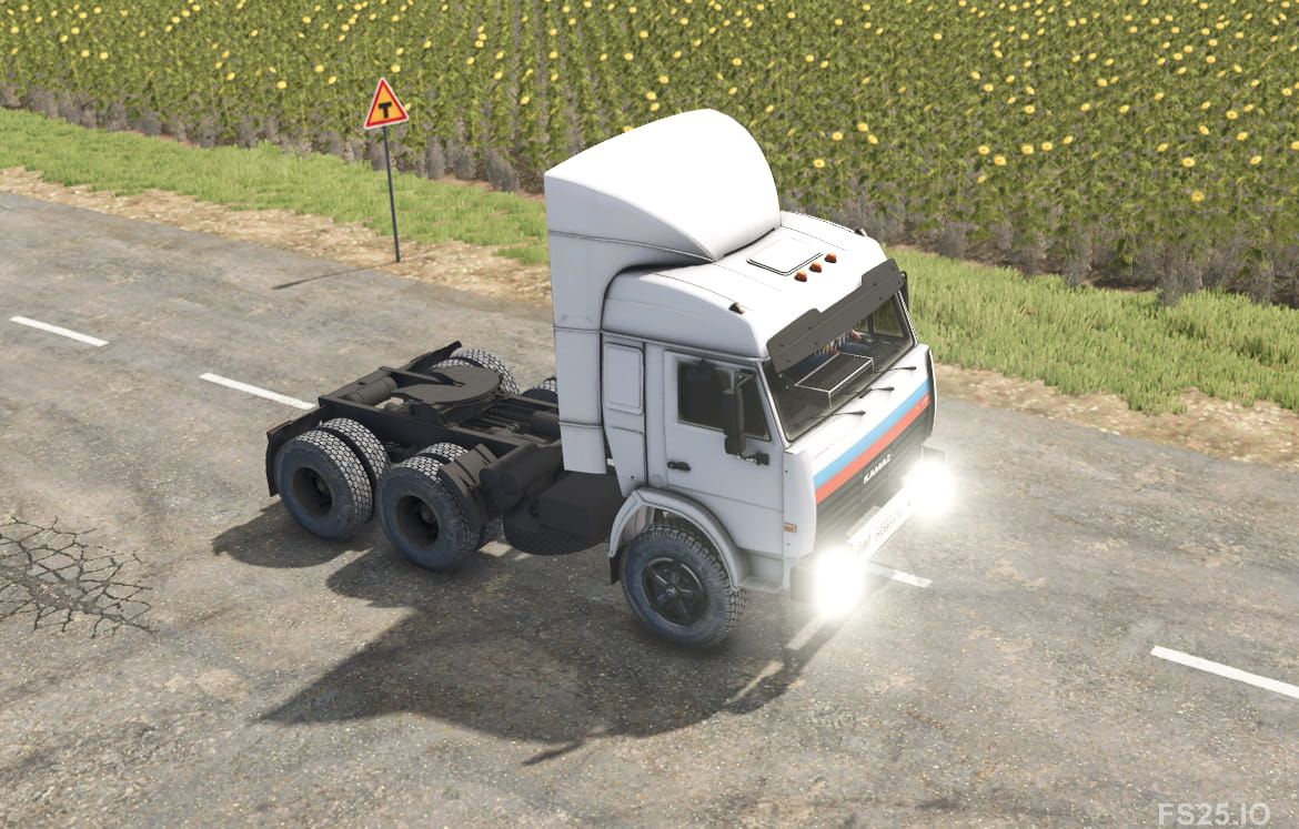 Photos of KAMAZ КАМАЗ 55102 1