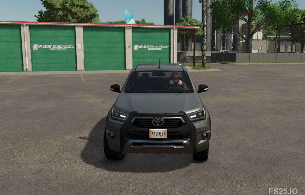 Photos of Toyota Hilux Invincible 2