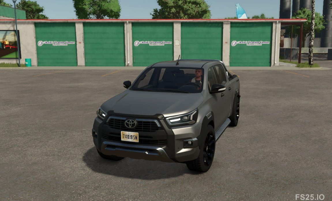 Toyota Hilux Invincible Car (FS25 Mods)